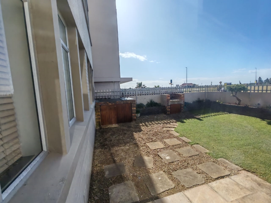 To Let 3 Bedroom Property for Rent in Summerstrand Eastern Cape